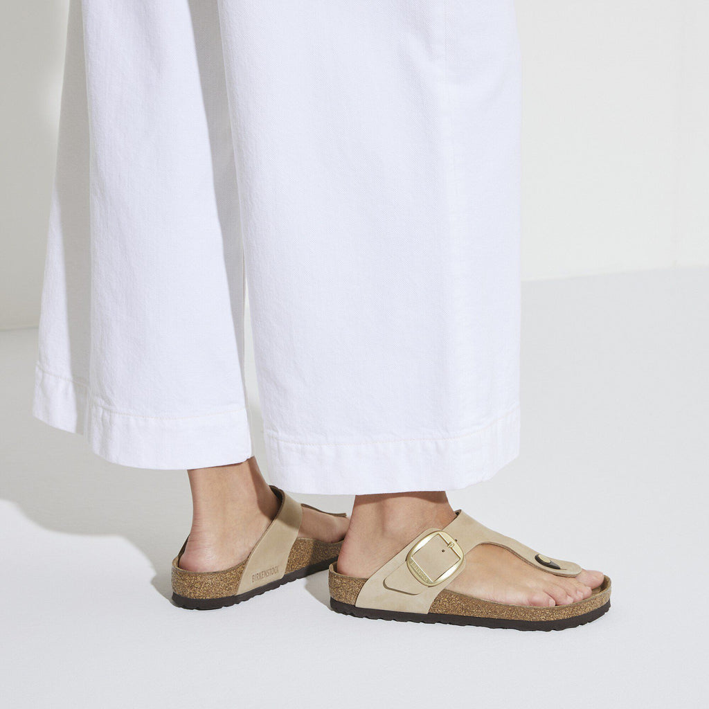 Gizeh Big Buckle Nubuck Leather