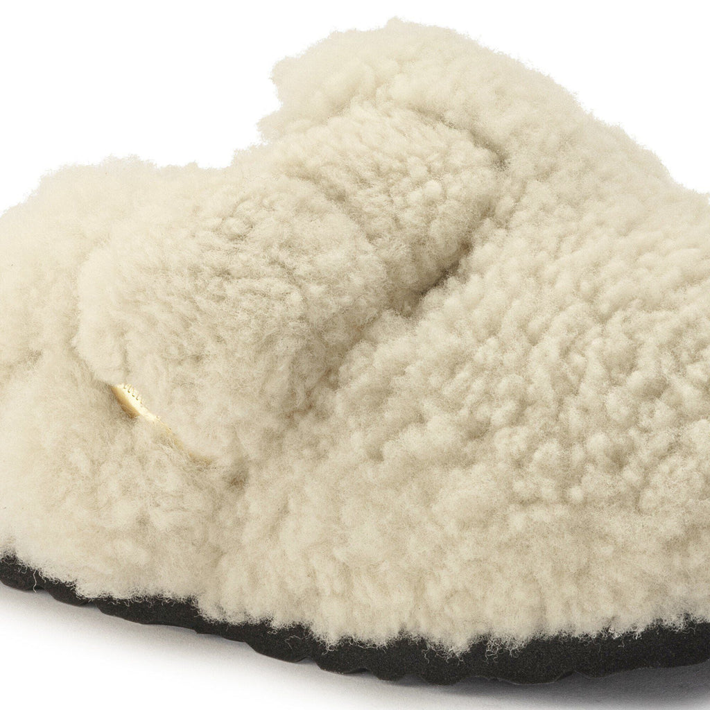 Boston Big Buckle Fur