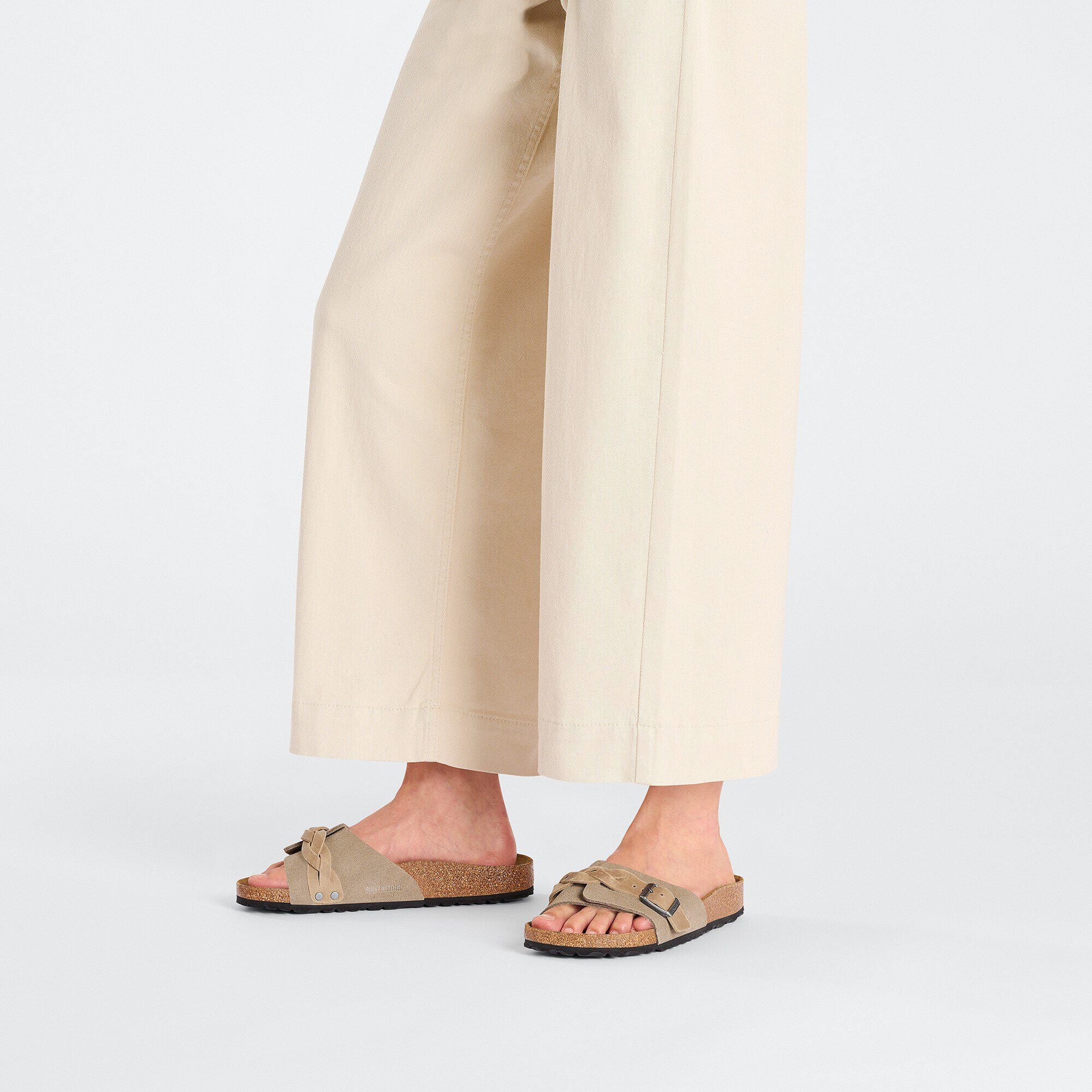 Oita Braided Suede Leather Taupe