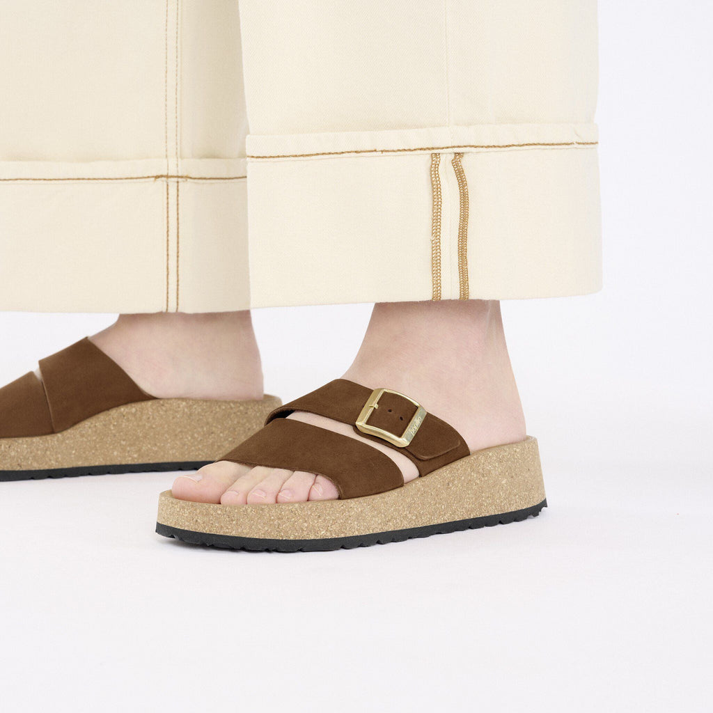 Almina Nubuck Leather