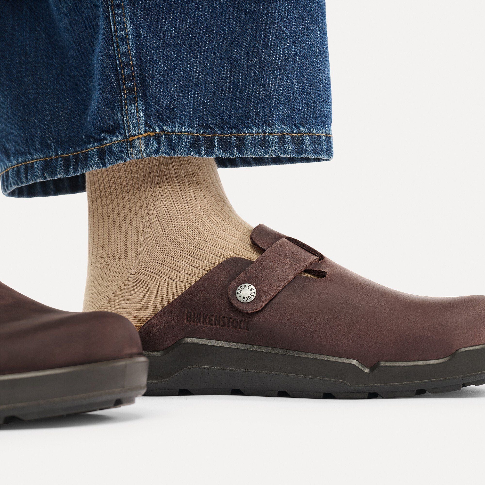Boston Crosstown Waxy Leather