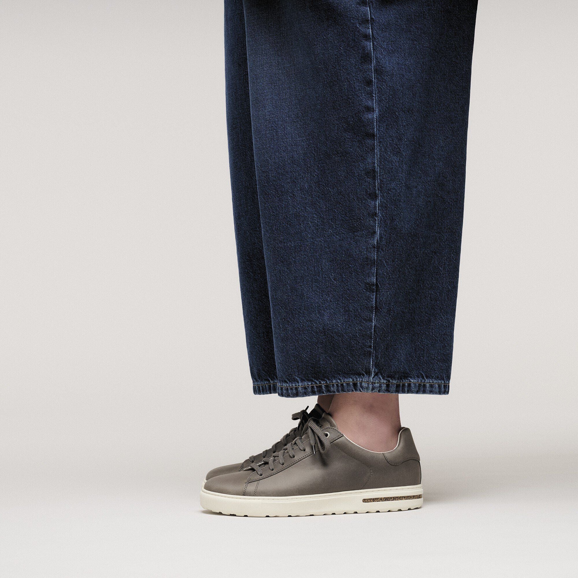 Bend Low Natural Leather