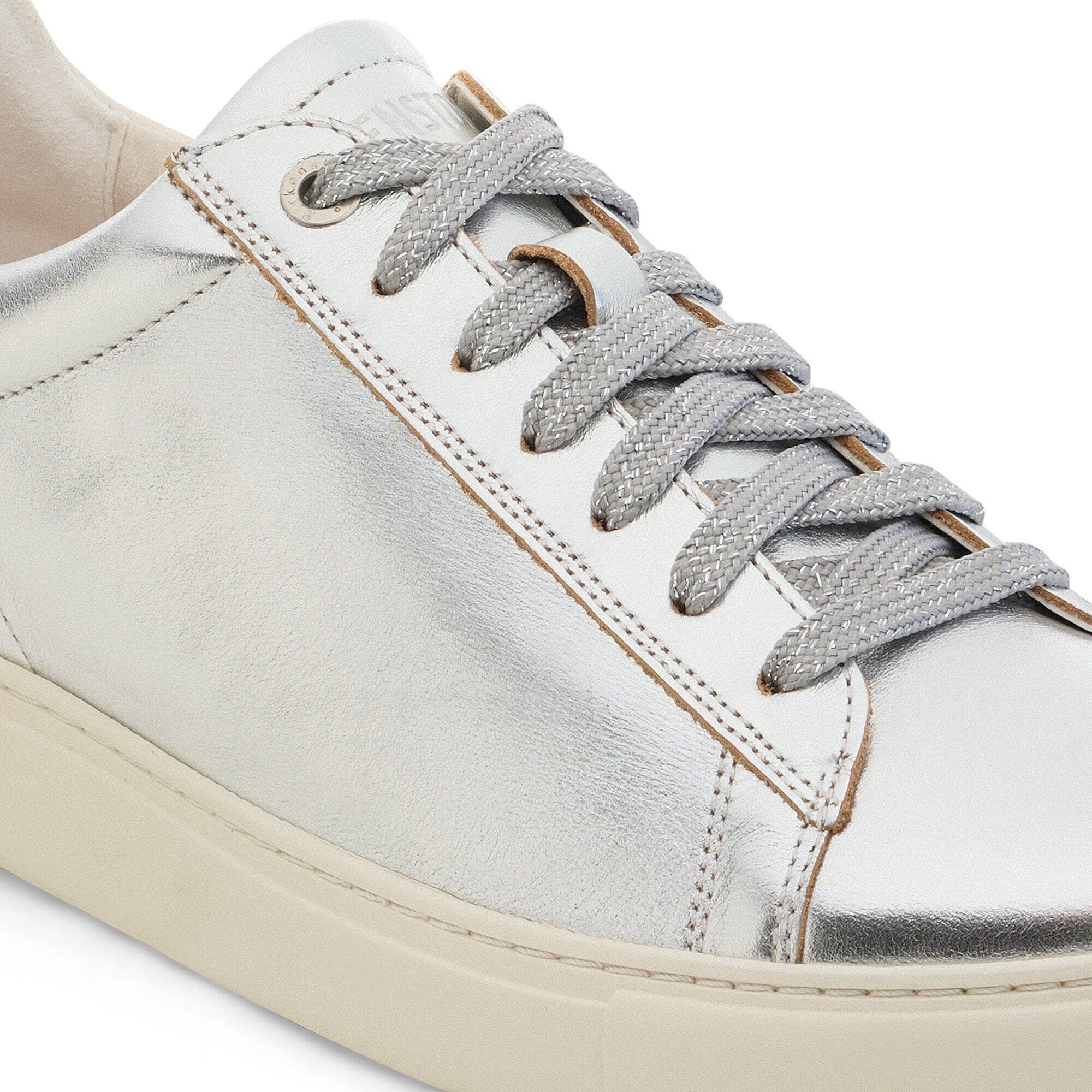 Bend Low Natural Leather