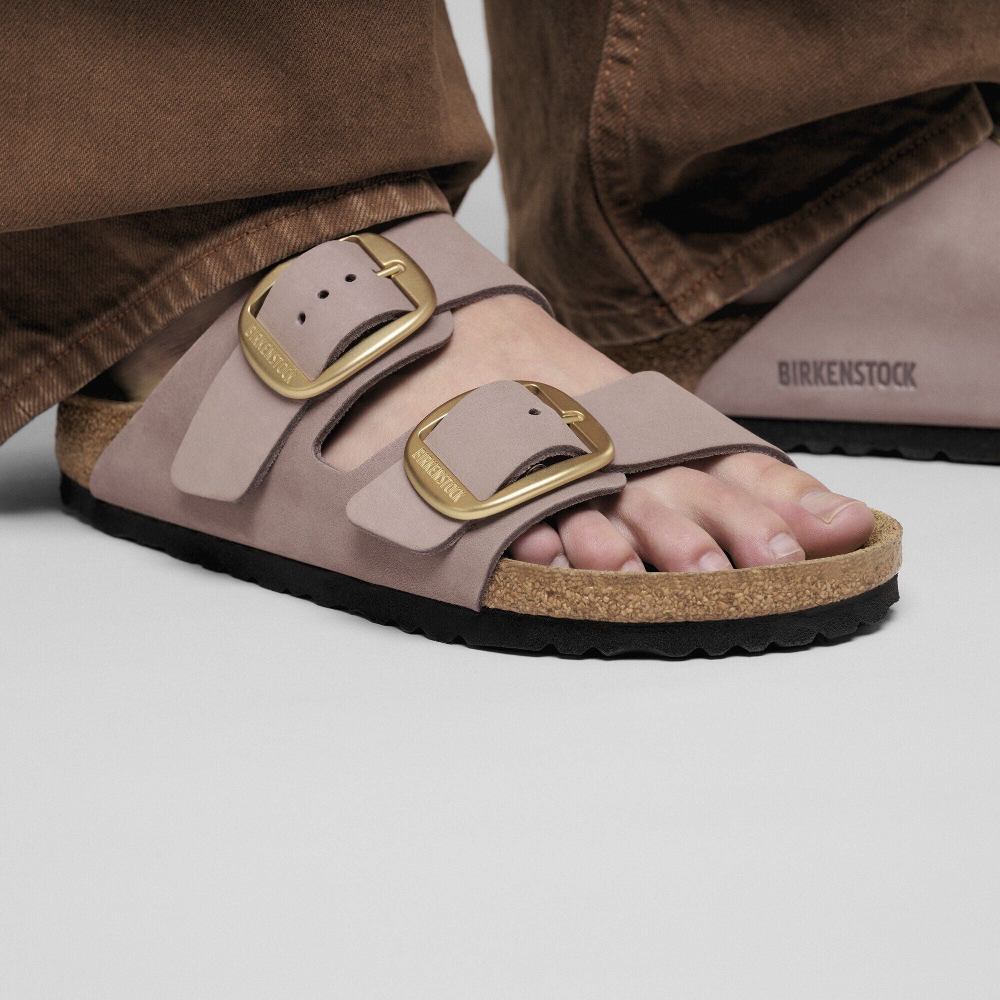Arizona Big Buckle Nubuck Leather