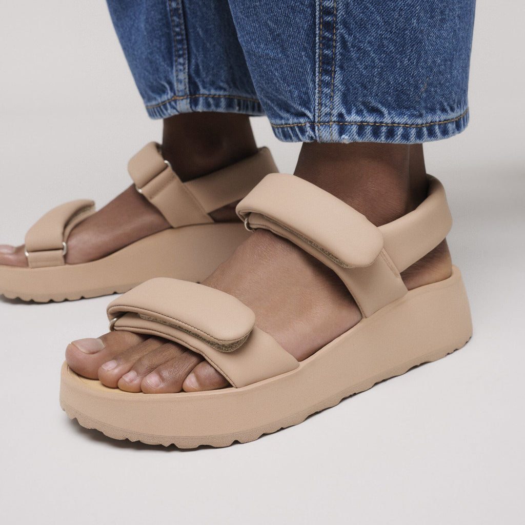 Theda Natural Leather