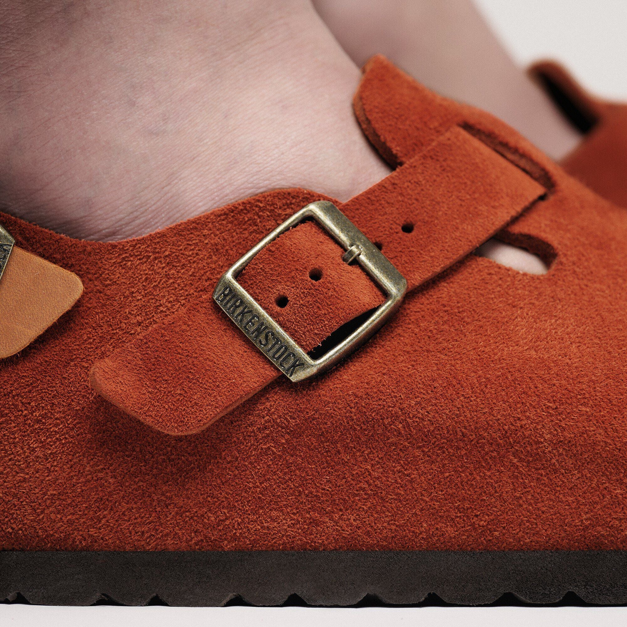 Tokio Suede Leather Rust Brown