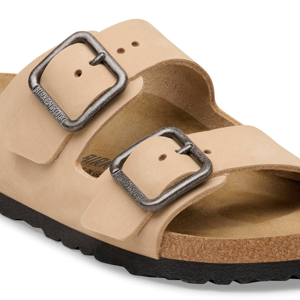 Arizona Wire Buckle Nubuck Leather