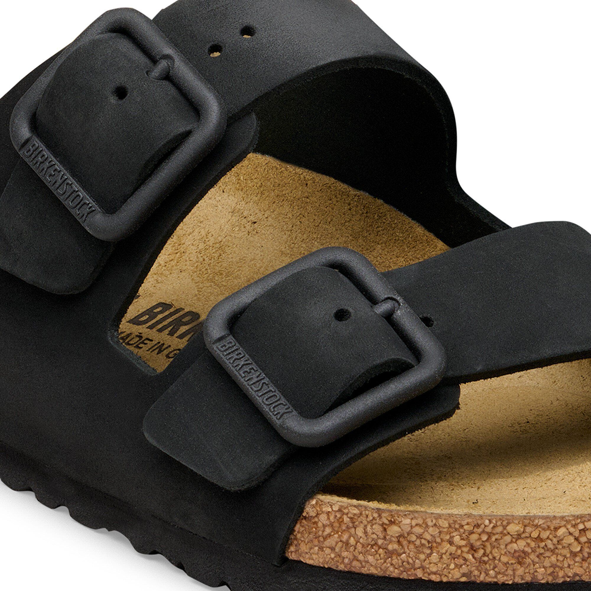 Arizona Wire Buckle Nubuck Leather