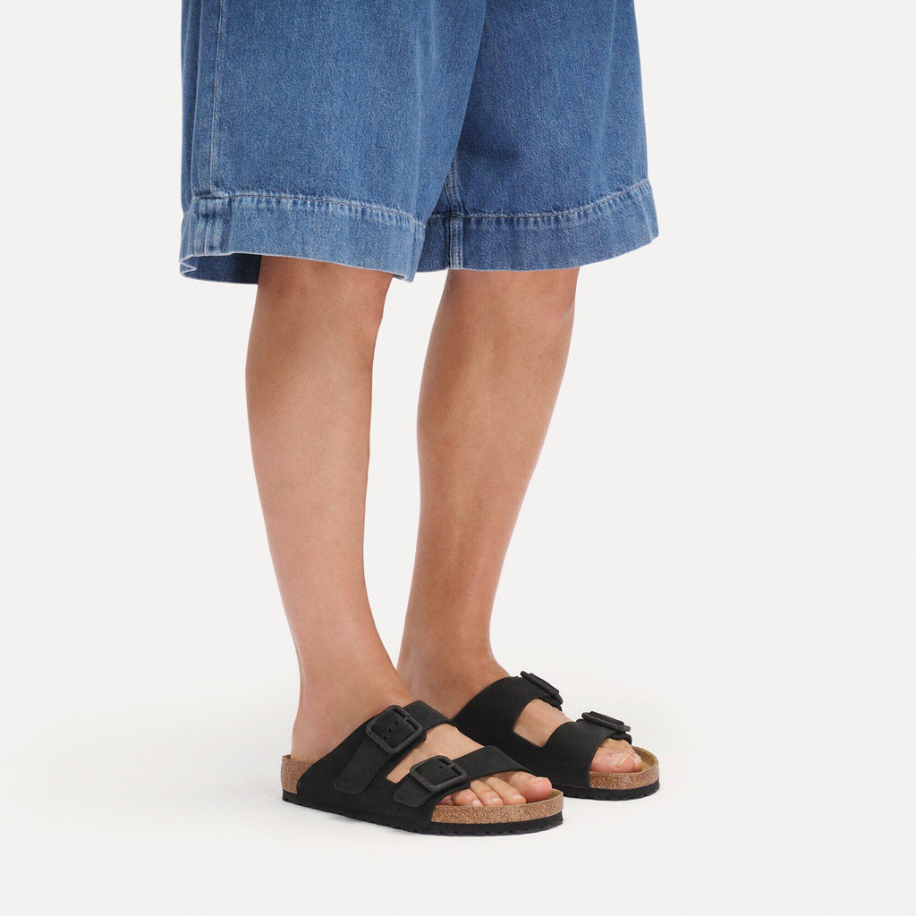 Arizona Wire Buckle Nubuck Leather