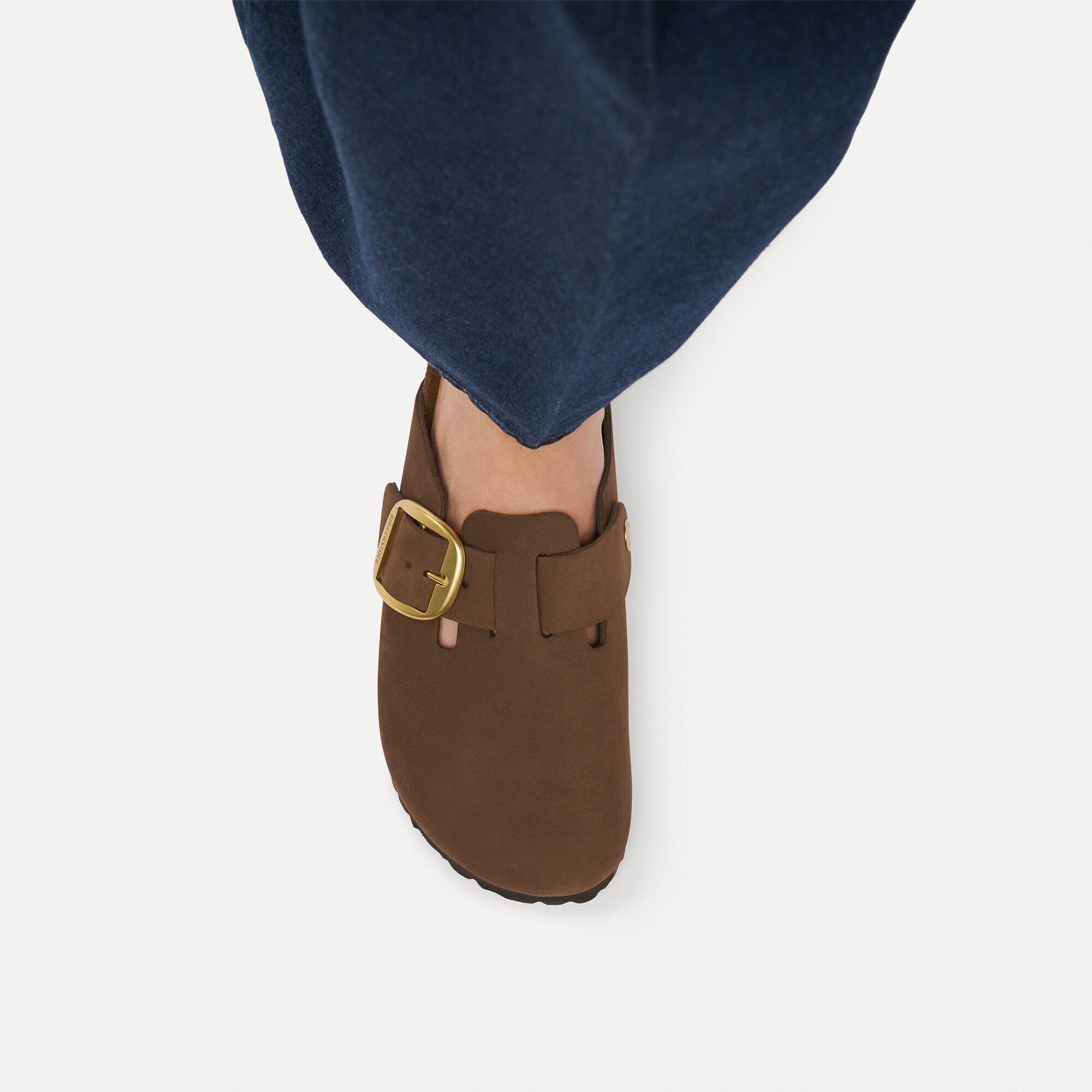 Boston Big Buckle Nubuck Leather
