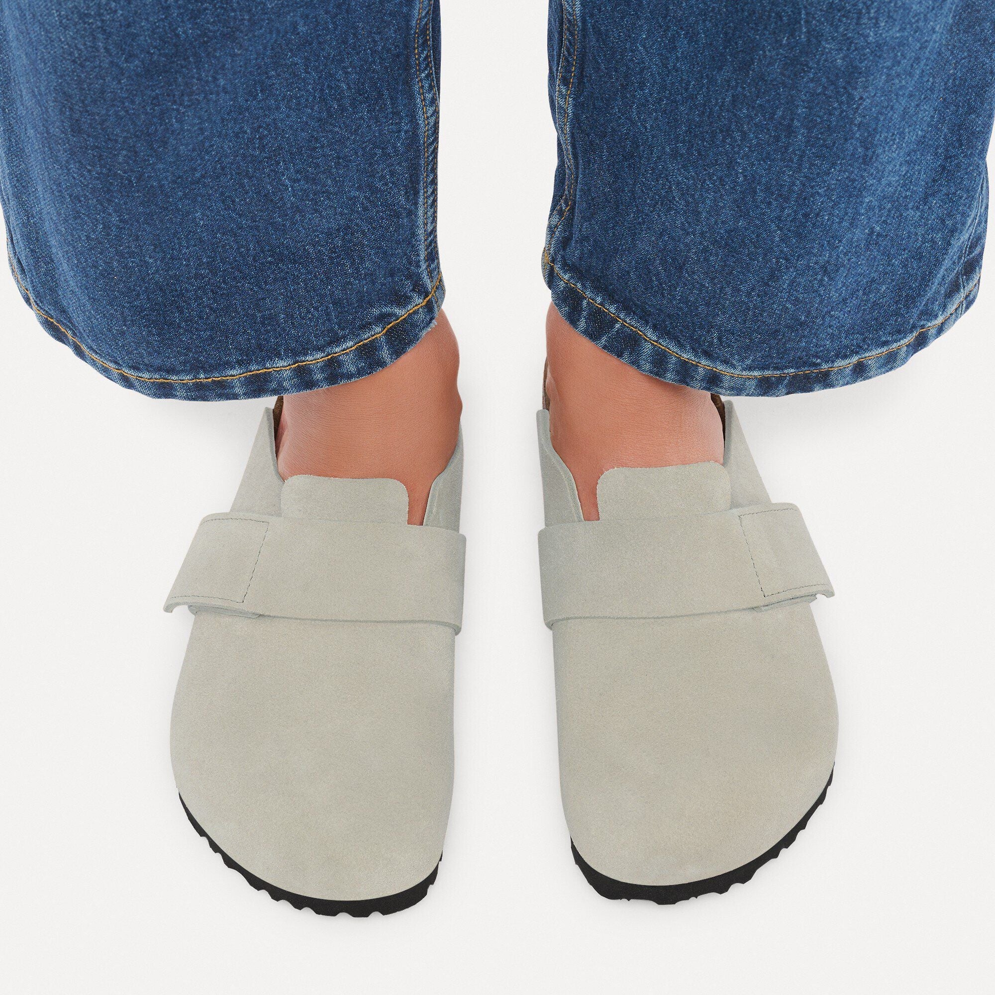Loma Suede Leather